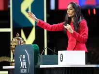 無論出於何 無論出於何